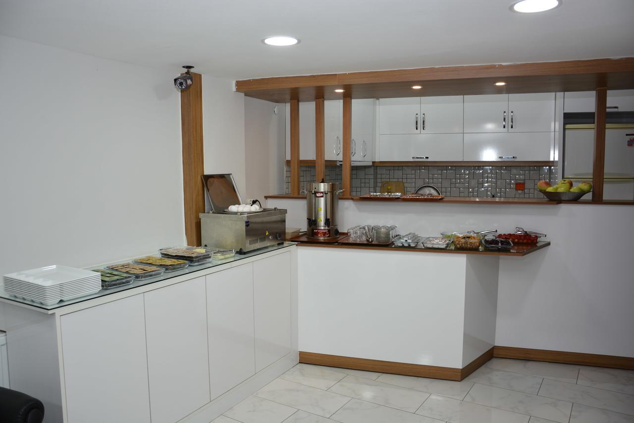 Hotel Altug Isparta Bagian luar foto